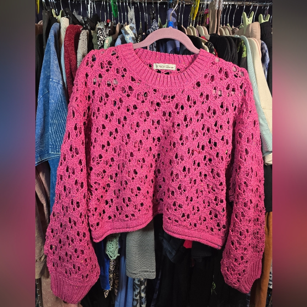 #0454 S/M PINK(Plum)Speckled SWEATER ZENANA 26"ptp  19-23"Long 80 Acrylic/20Poly